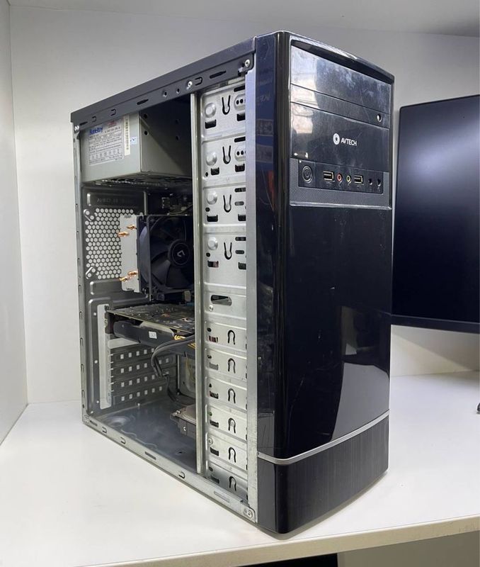 40ta tayor zborka esonic H61 i5-2400 DDR3 8gb Ssd 128gb hdd 1Tb 40ta tayor zborka esonic H61 i5-2400 DDR3 8gb Ssd 128gb hdd 1Tb