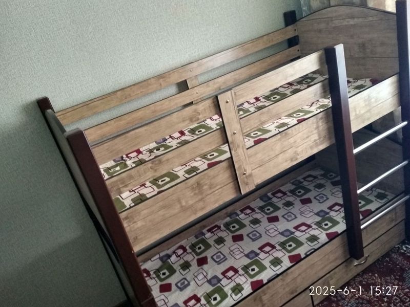 Двух этажка детский кровать Двух этажка детский кровать