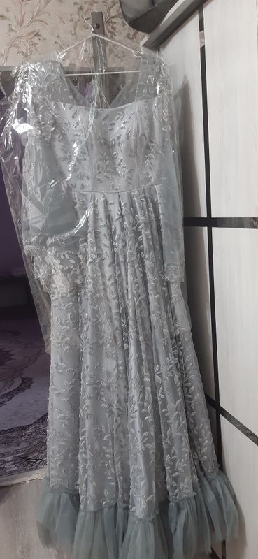 вечерное платье