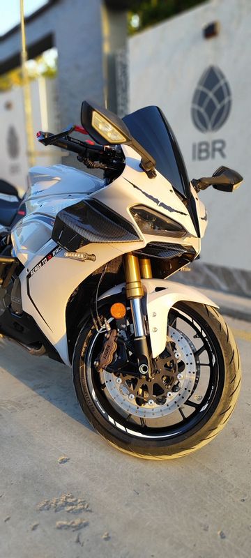 Продается Мотоцикл QJ motor. 600rr