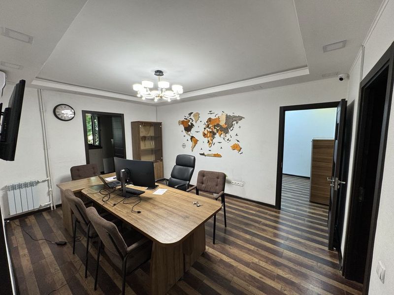 Сдается в аренду офис 91кв,4ком., ориентир Цум, ЦБ Сдается в аренду офис 91кв,4ком., ориентир Цум, ЦБ