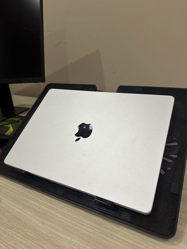 Macbook pro 14 inch m2pro Macbook pro 14 inch m2pro