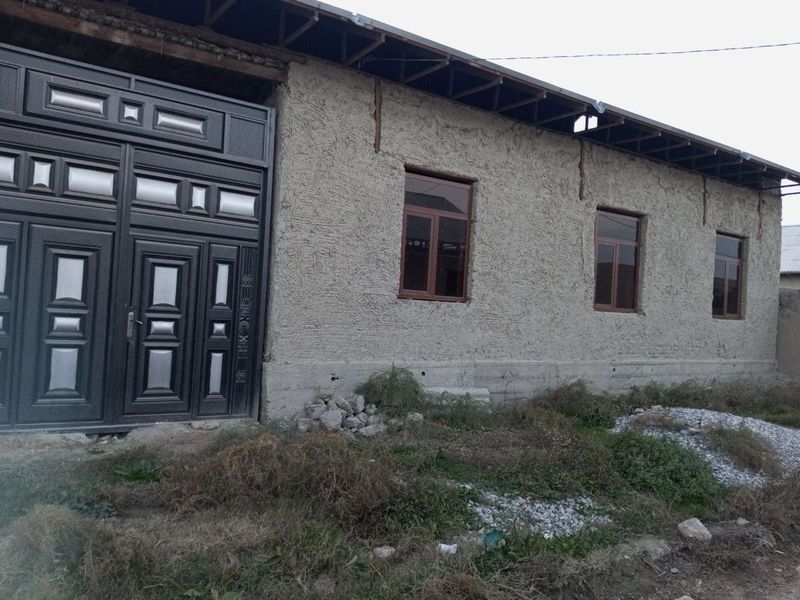 СРОЧНО Курилиш Тугалланмаган ховли Сотилади, Жалоир 6-болим 8 сотих СРОЧНО Курилиш Тугалланмаган ховли Сотилади, Жалоир 6-болим 8 сотих