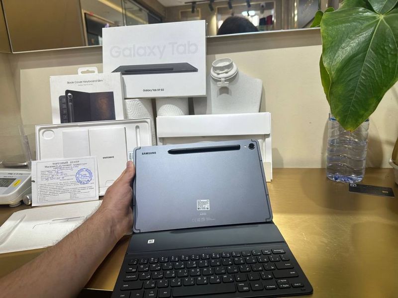 Planshet samsung Tab S9 5G Book cover keyboard slim Planshet samsung Tab S9 5G Book cover keyboard slim