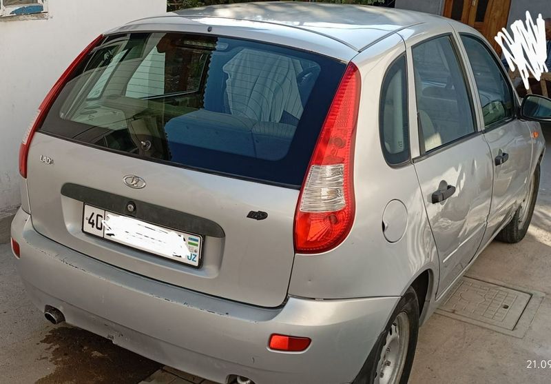 Lada Kalina 1 хейчбек сотилади Фаргона шахарда