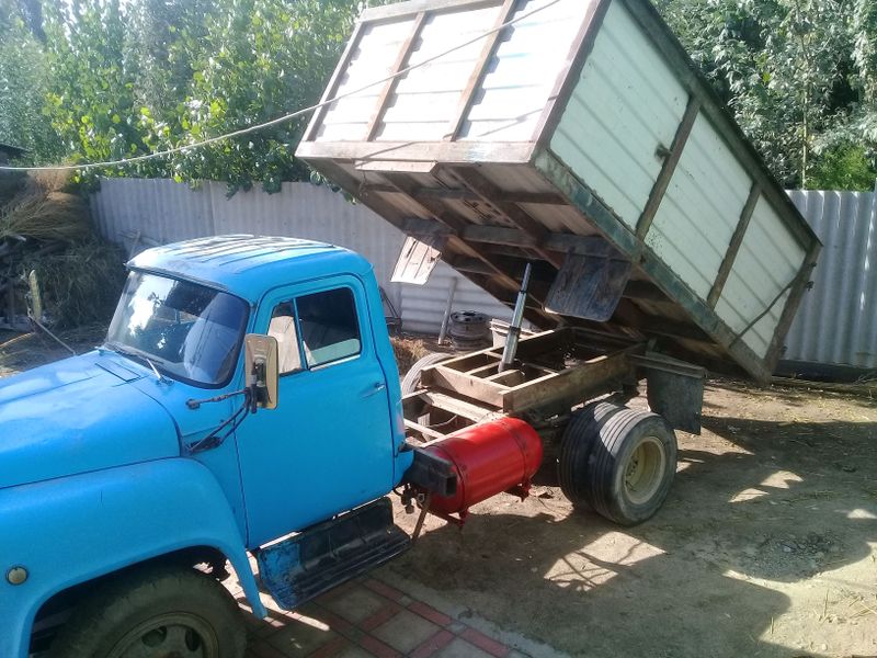 52 sotiladi srochna