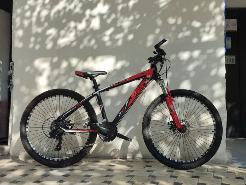 Велосипед Y-Seven 850 Колеса 26 дюймов, что обеспечи Велосипед Y-Seven 850 Колеса 26 дюймов, что обеспечи