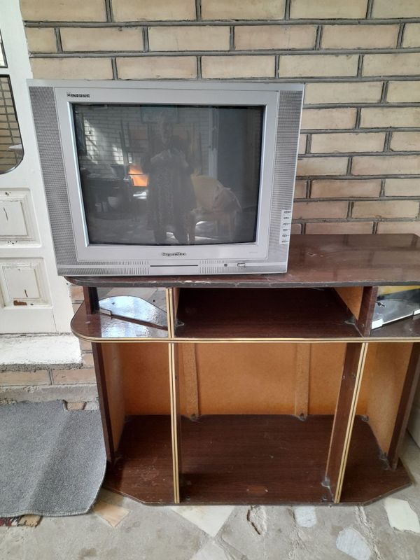 Поставка для телевизоров