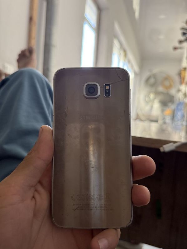 Samsun s6 32 gb sotiladi Samsun s6 32 gb sotiladi
