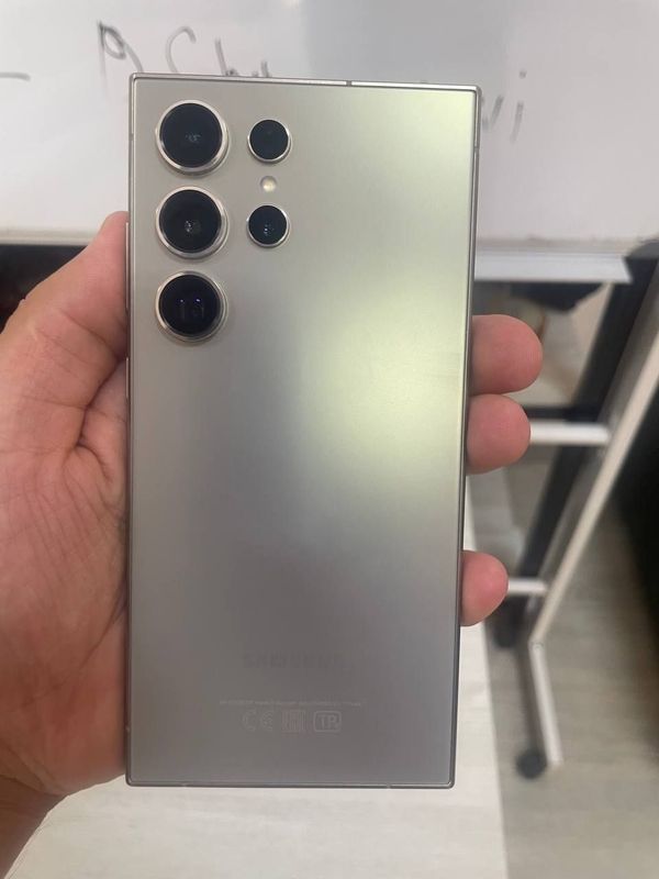 Samsung S24 Ultra 12/256 Gb