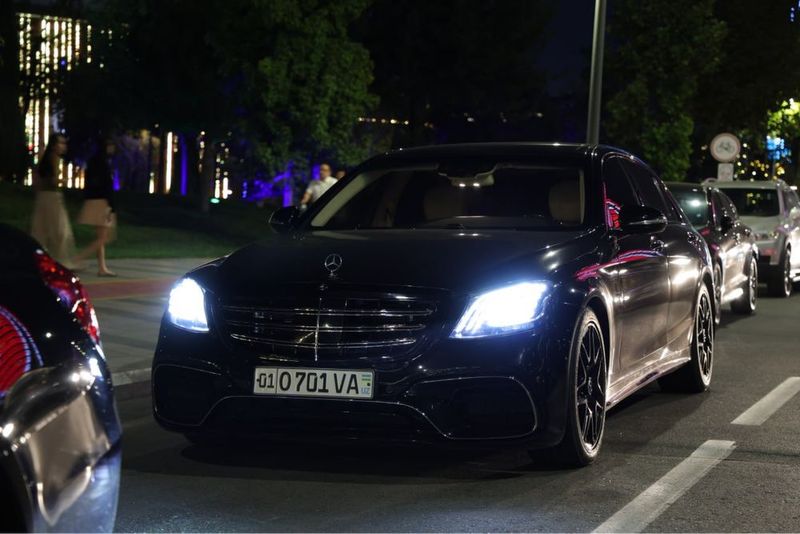 Mercedes Benz W222 S500 AMG ORIGINAL