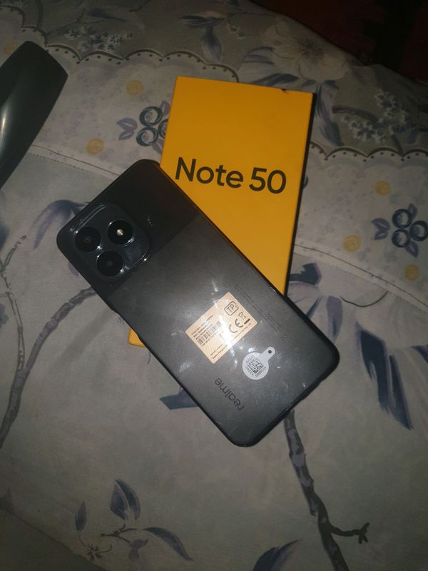 Realme Not 50 ishlashi zur yangi Realme Not 50 ishlashi zur yangi