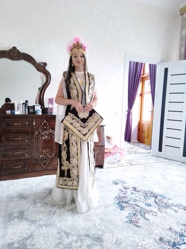 zar xalat ,dasrumol ,qosh tashkenski,tur,ostuncha zar xalat ,dasrumol ,qosh tashkenski,tur,ostuncha