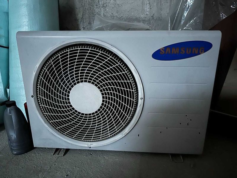 Кондиционер 18 Samsung AQ18TSAN Кондиционер 18 Samsung AQ18TSAN