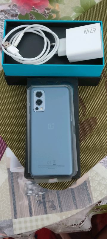 Telefon OnePlus Nord2 5G 8+8,128gega Telefon OnePlus Nord2 5G 8+8,128gega