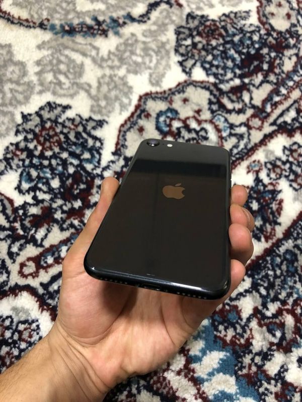 Iphone se 2020sotiladi Iphone se 2020sotiladi