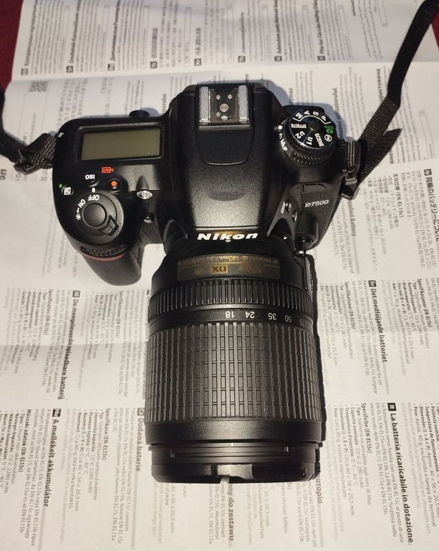 Nikon D7500. Podcast studiya uchun professional kamera