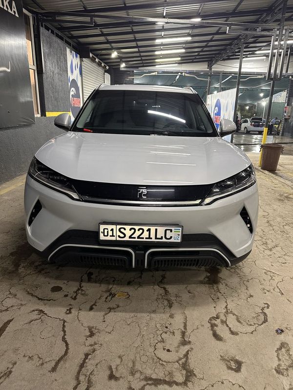 BYD Yuan Up один владелец BYD Yuan Up один владелец