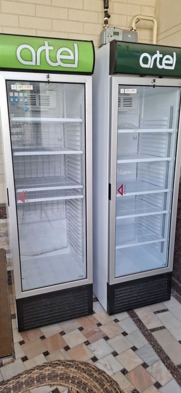 Холодильник ателье витринный б/у Холодильник ателье витринный б/у