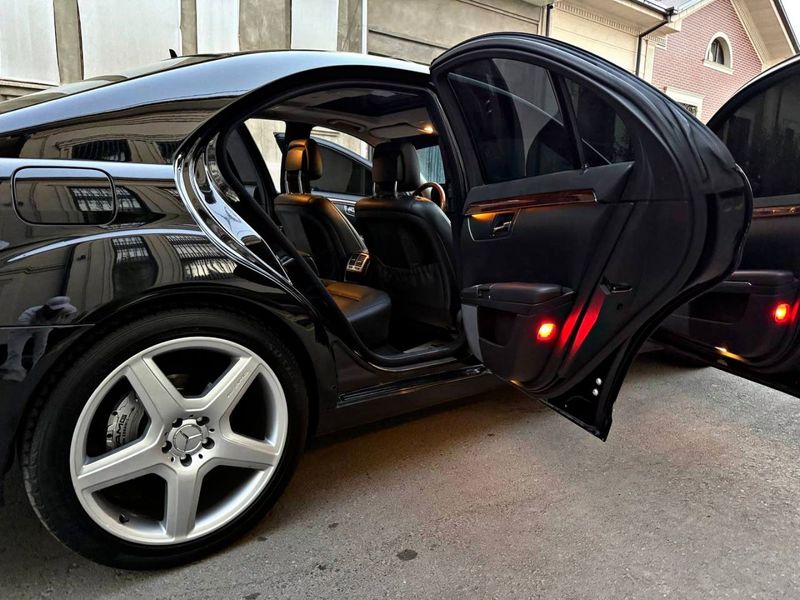 Mercedes-Benz W221 S-Class S400 Состаяние Йенгиде Пробег 210000Км HYBR Mercedes-Benz W221 S-Class S400 Состаяние Йенгиде Пробег 210000Км HYBR