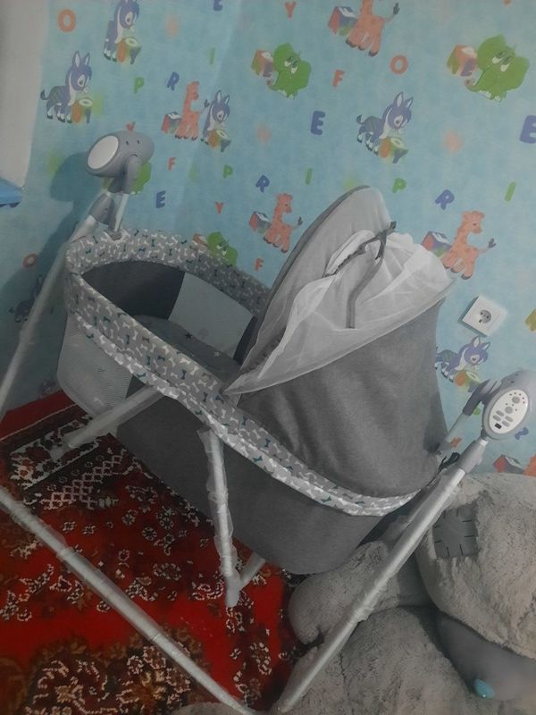 Узи тебранадигон бешик Узи тебранадигон бешик