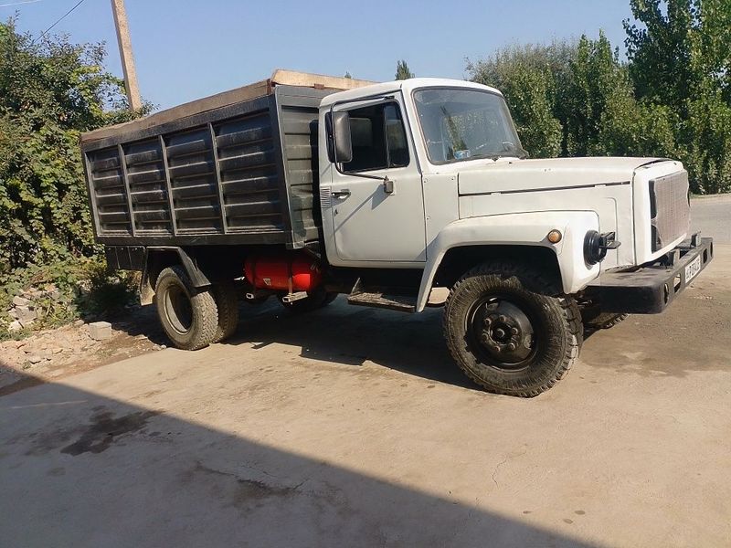 Газ 3307 сотилади 1993 йил Газ 3307 сотилади 1993 йил