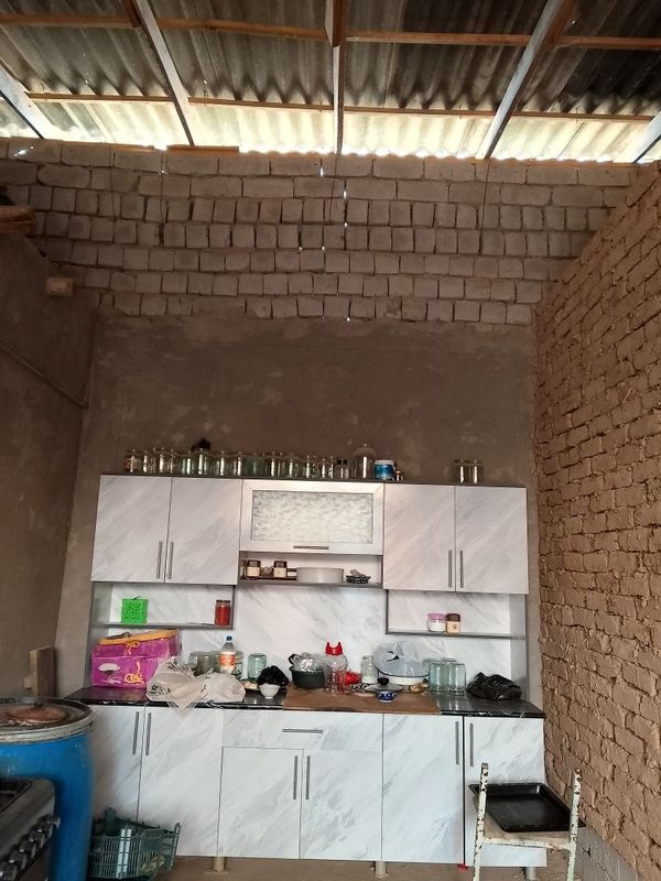 Кухонный мебель сотилади Кухонный мебель сотилади