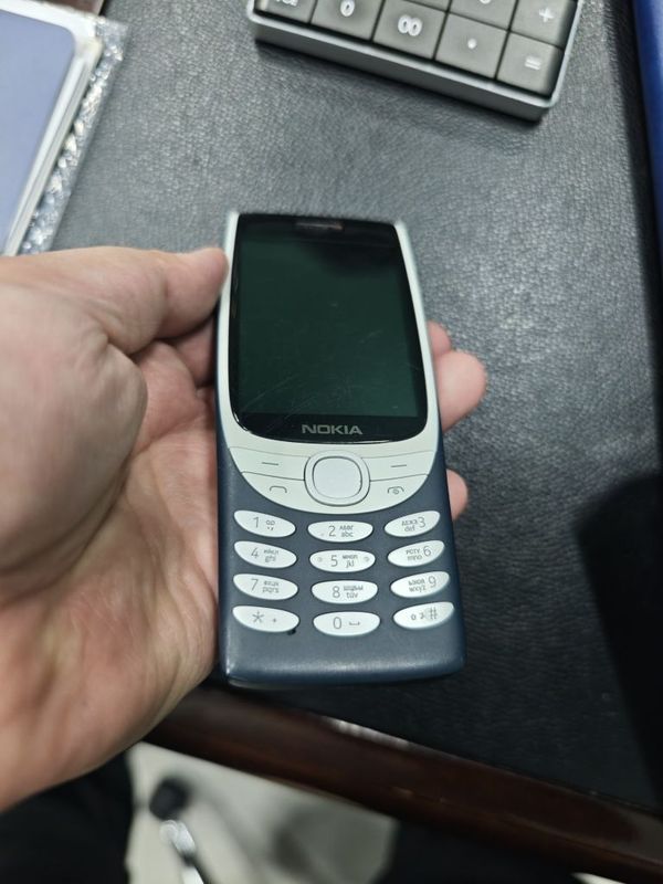 Nokia 8210 original 2023 Nokia 8210 original 2023
