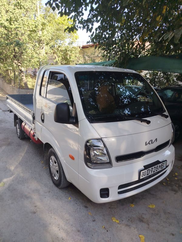 Kia bongo 2024 yil metanda Kia bongo 2024 yil metanda