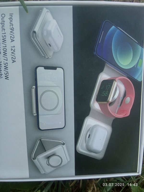 Magnetic wireless charger Magnetic wireless charger