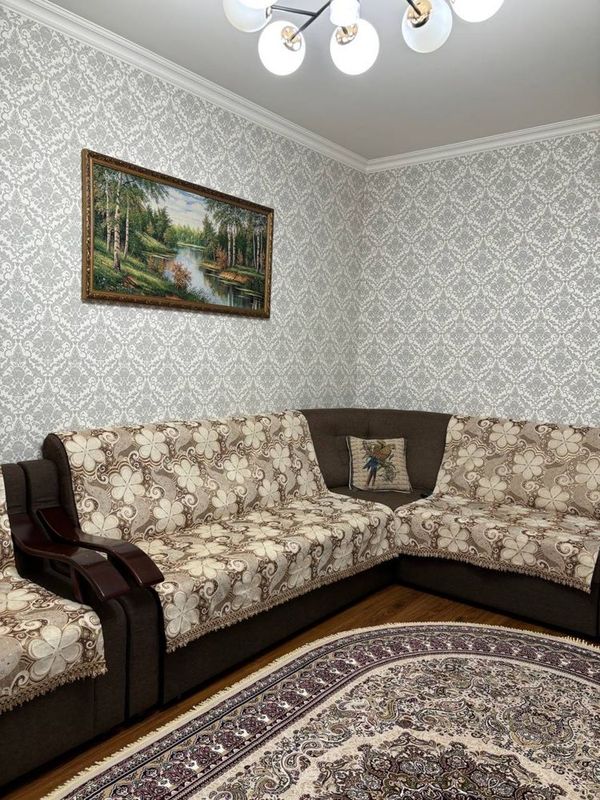 Продаётся своя квартира сергели-7 Продаётся своя квартира сергели-7