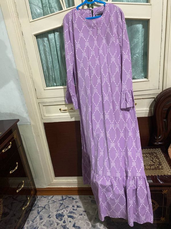 Ayollar kiyimi Ayollar kiyimi