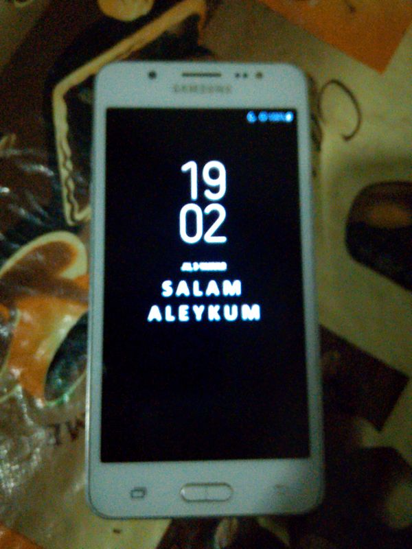 Telifon Samsung j 5