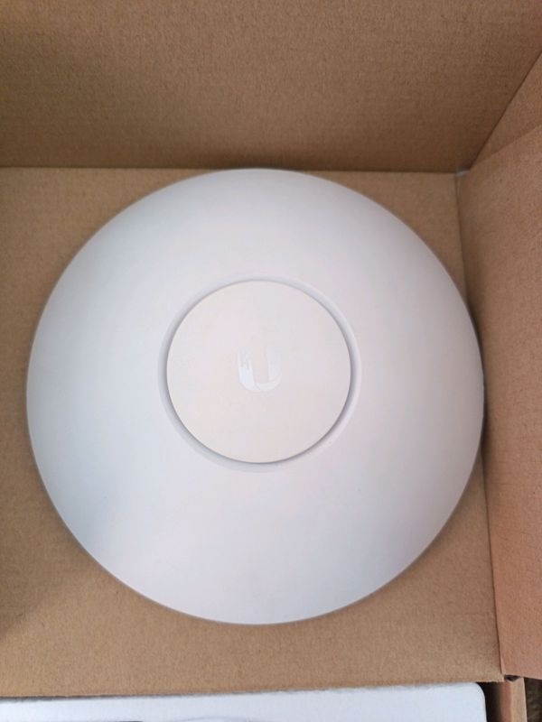 UniFi AP AC LR