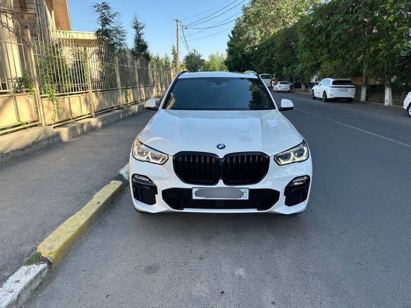 Срочно продаётся автомобиль Срочно продаётся автомобиль