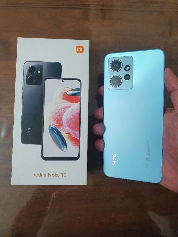 Srochna sotiladi Xiaomi Redmi Note 12 4G 8/128Gb Karobka dakument Bor