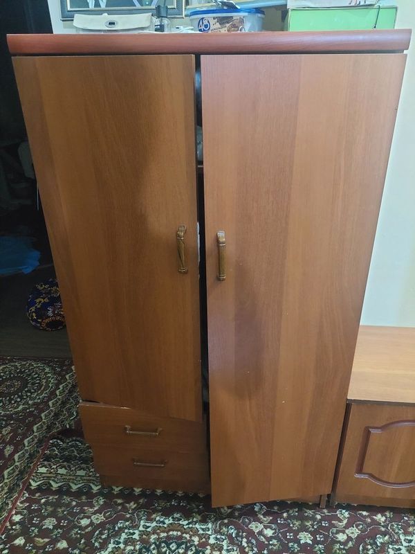 Bolalar kiyim javoni