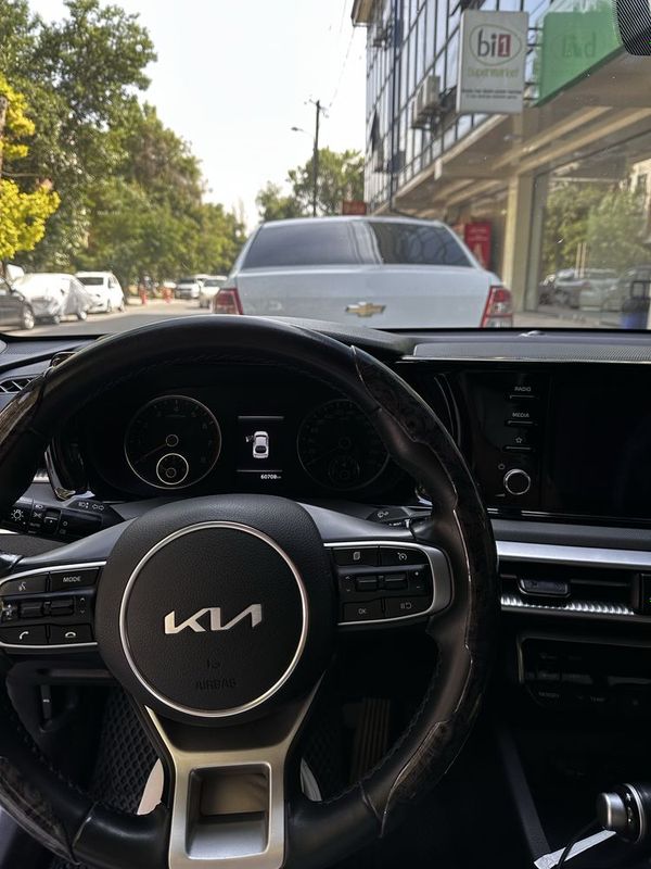 Kia K5 2023 жемчуг Kia K5 2023 жемчуг