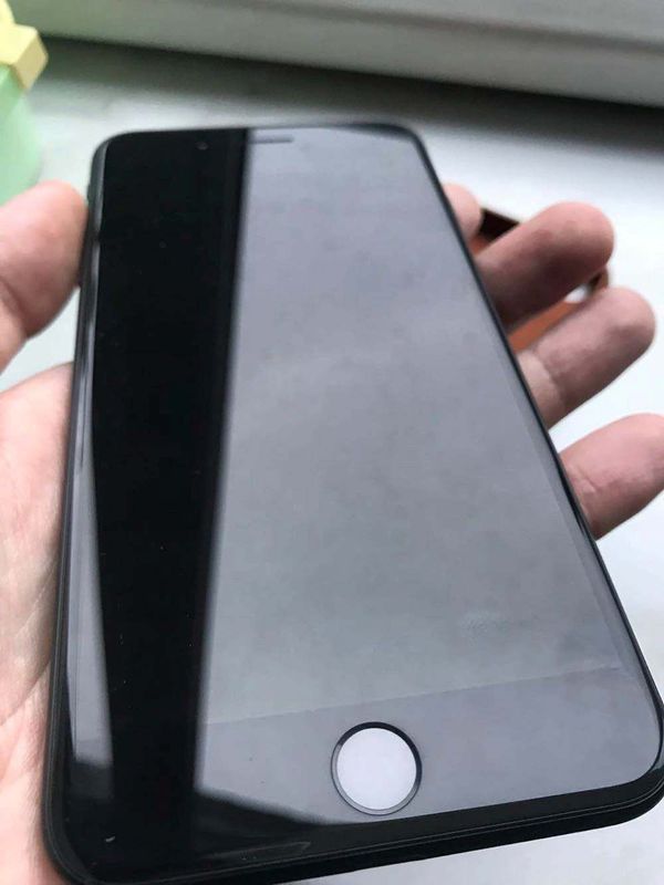 Продам iPhone 7 (128) идеал