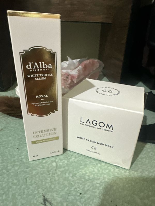 D alba спрей и Lagos маска для лица D alba спрей и Lagos маска для лица