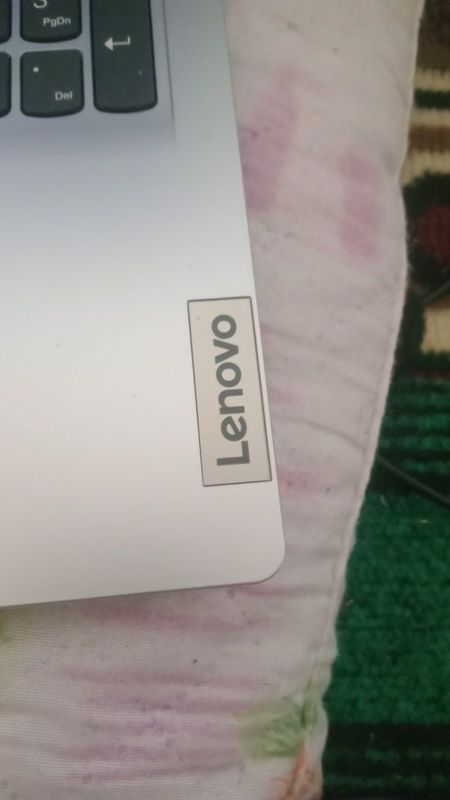 Kompyuter lenovo