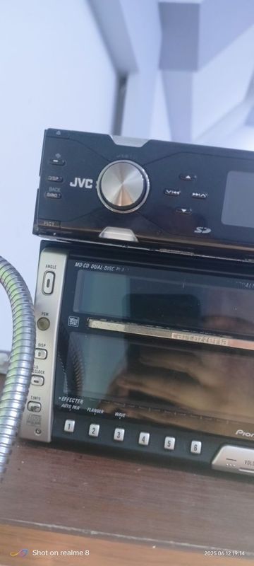 продам легендарный магнитола jvc 855