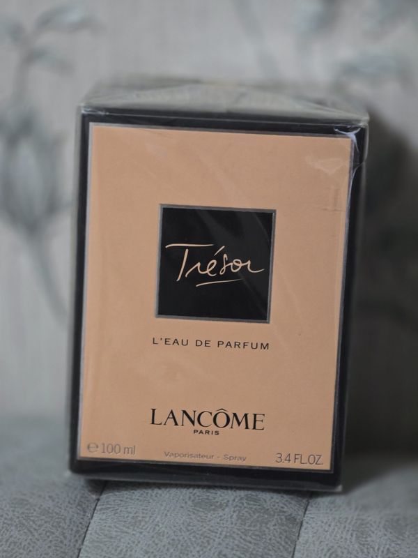Парфюм Lancome Tresor Парфюм Lancome Tresor