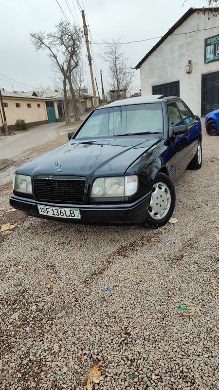 Mercades Benz w124