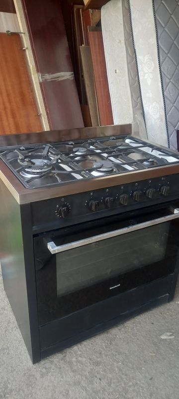 Срочно продам газ плиту Срочно продам газ плиту