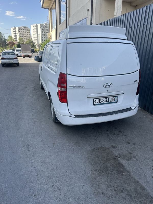 Hyundai starex h1 холодильник