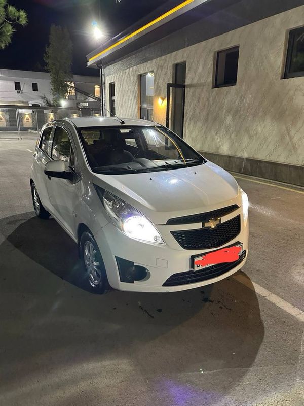 Spark 1 pazitsiya