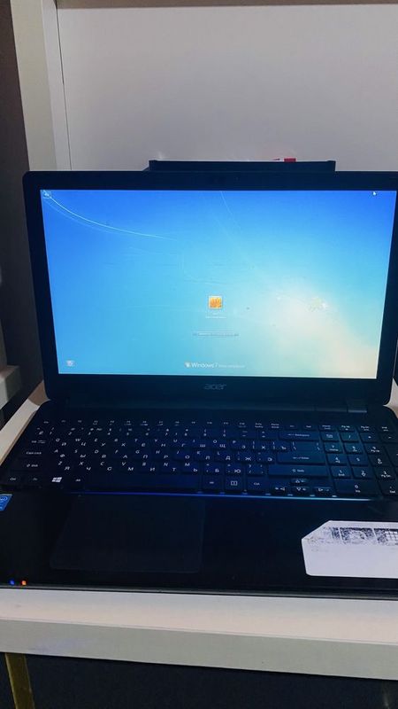 ACER Notbook sotiladi