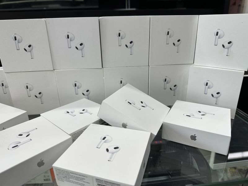 Airpods 3 orginal 100% 114$ skidkada yetkazib berish ham mavjud Airpods 3 orginal 100% 114$ skidkada yetkazib berish ham mavjud