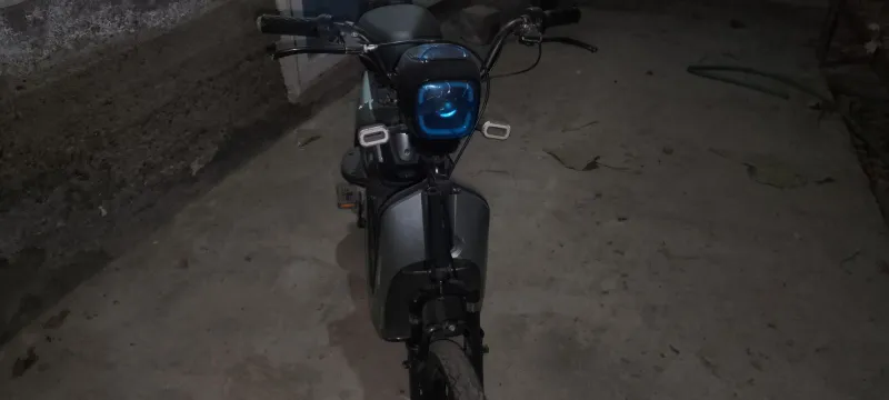 4 akumlatorli sotiladi narxi 700ming akimlatori yoq garantiyasi bor